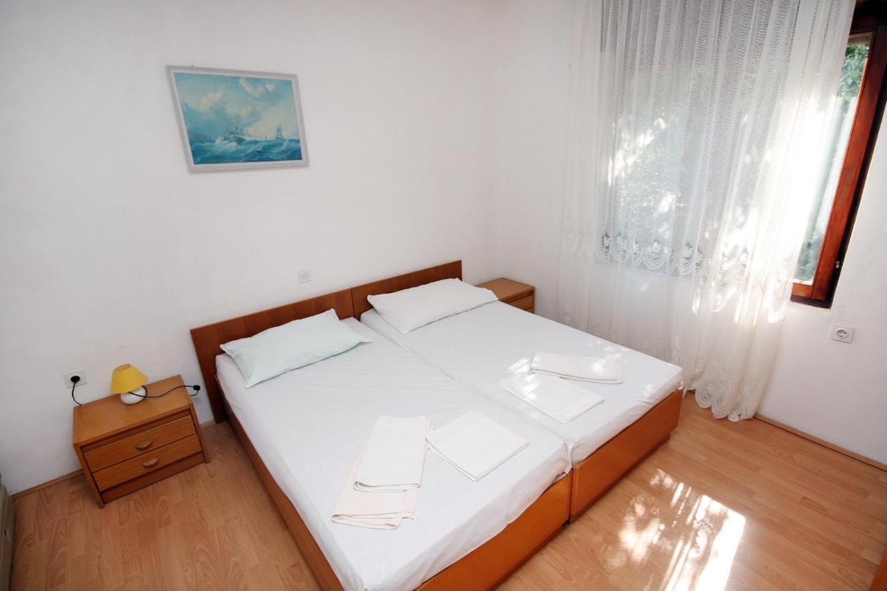 Apartments By The Sea Suha Punta, Rab - 5050 캄포르 외부 사진